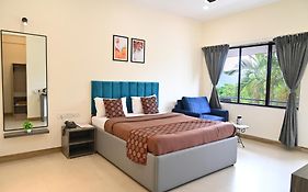 Girivihar Holiday Club - Pure Veg Hotel Lonavala 3* India